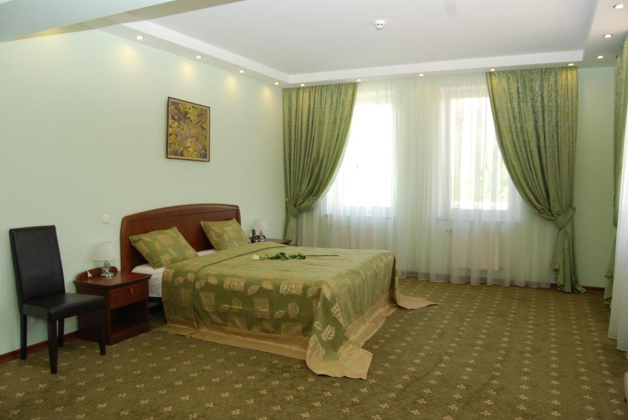 Platinum Hotel Κισινάου Εξωτερικό φωτογραφία