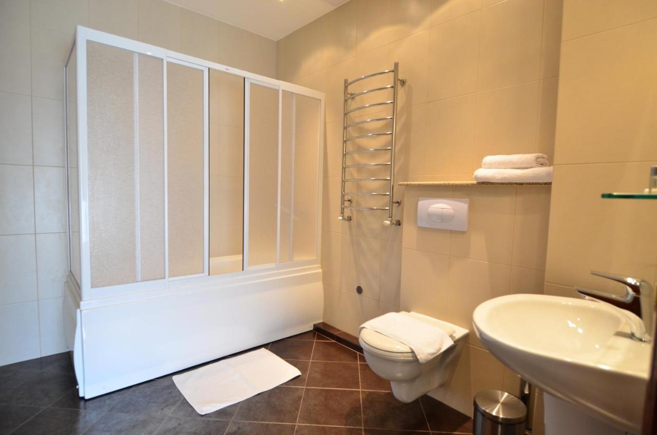 Platinum Hotel Κισινάου Εξωτερικό φωτογραφία